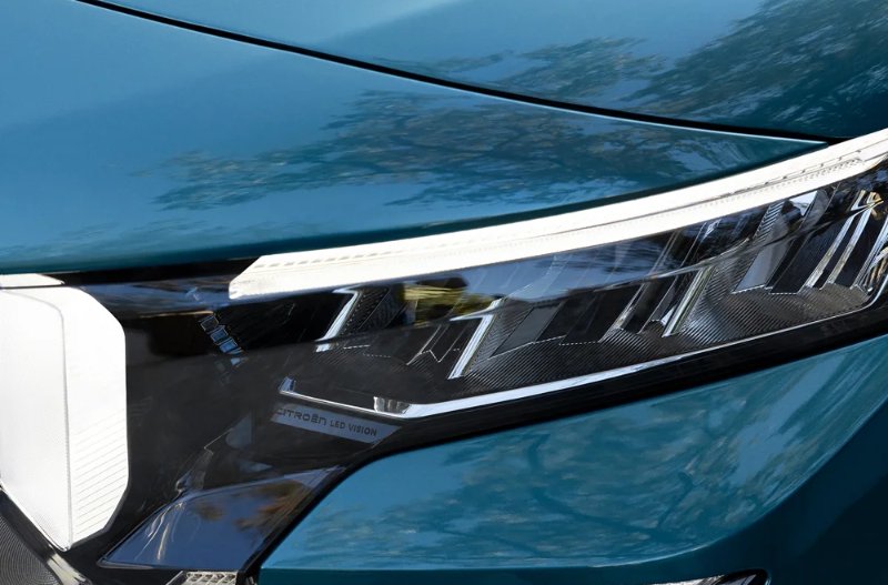 close up of the headlights of a car