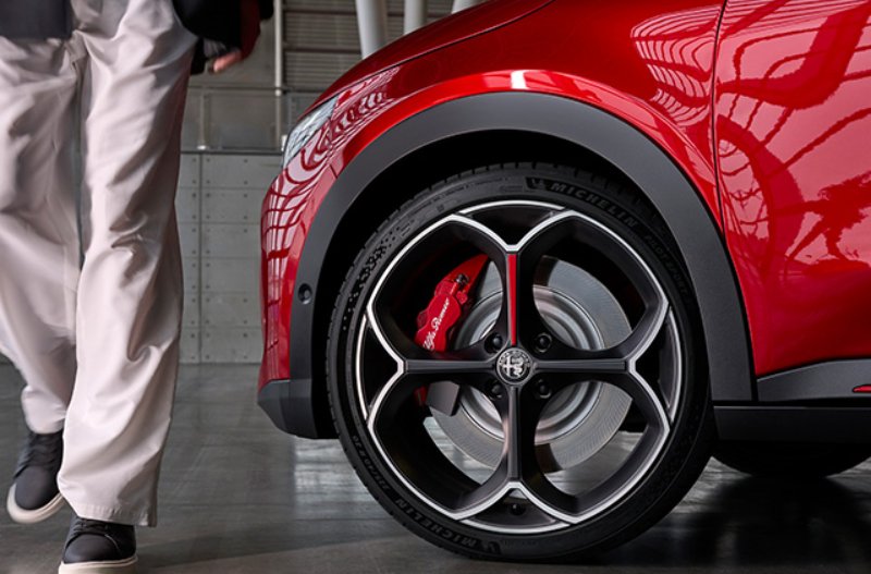 close up of the wheel