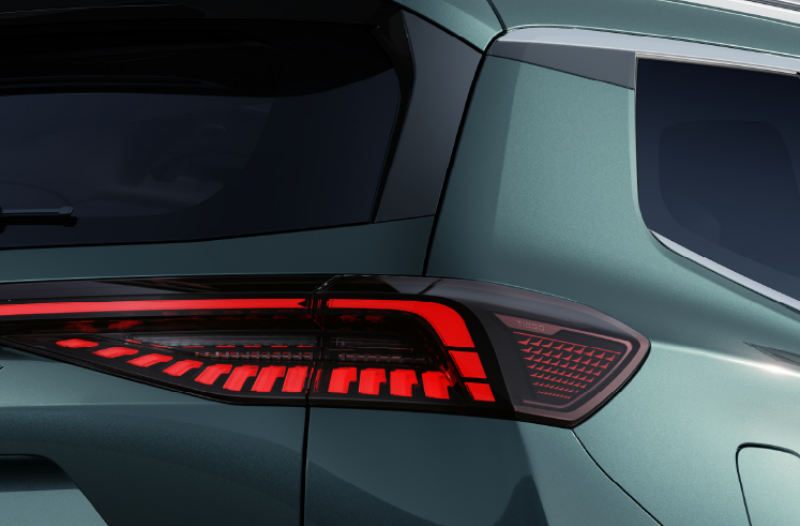 close up of the car headlight